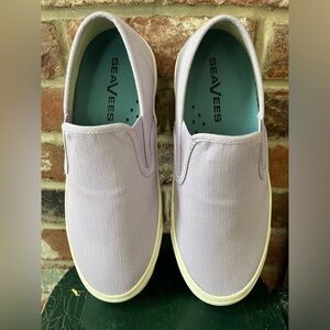 NWOT Women’s SeaVees Baja Slip On Platform Sneakers in Lilac. Size 8.